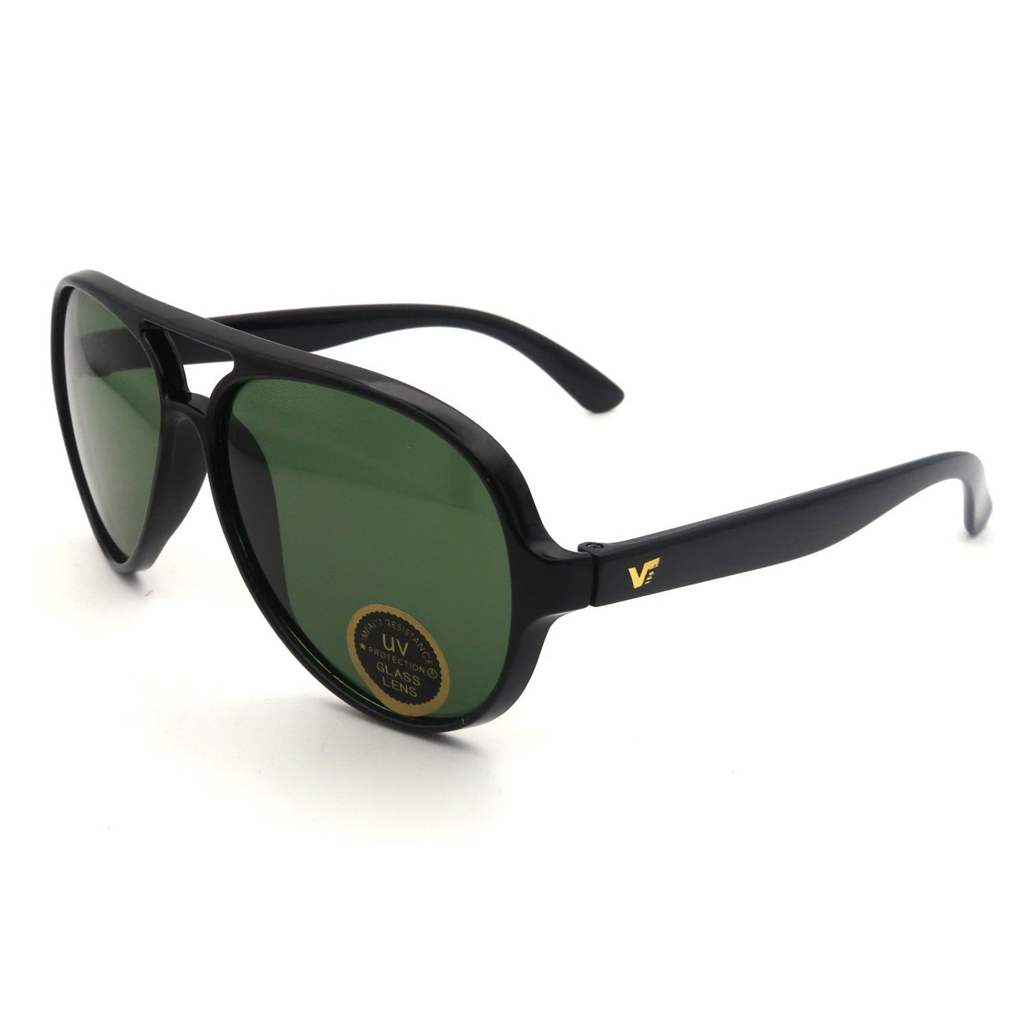 Men's sunglasses with classic glass lenses